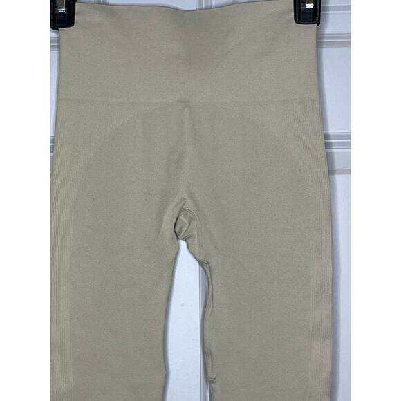 Set Active Oat Milk Cream Beige Leggings XS - Picture 3 of 6
